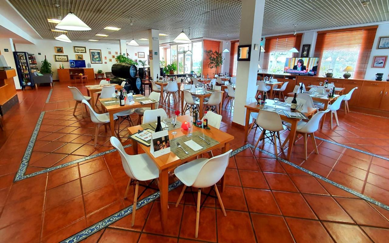 Отель Ibis Jerez De La Frontera Cadiz Экстерьер фото