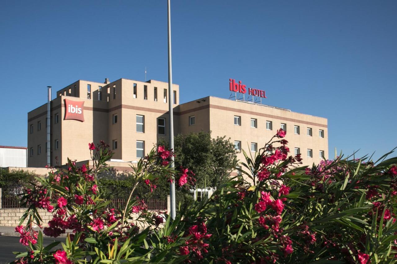 Отель Ibis Jerez De La Frontera Cadiz Экстерьер фото